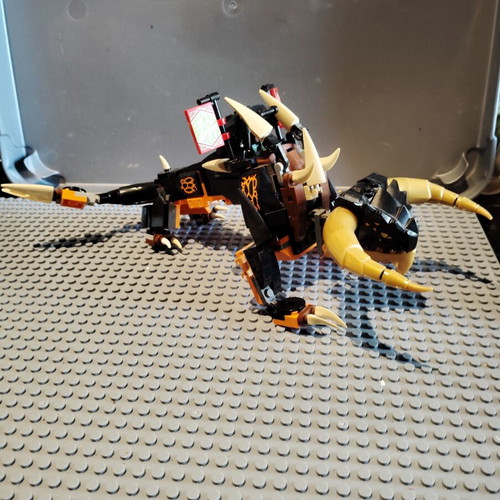Lego Ninjago Cole Earth Dragon used, original set missing one orange wing