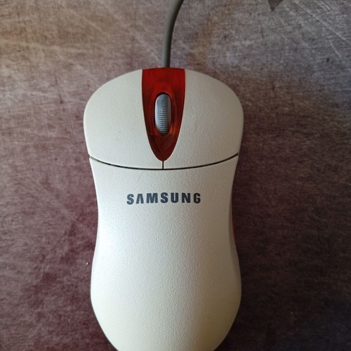 Samsung Optical Wheel Mouse like new wired