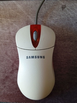 Samsung Optical Wheel Mouse like new wired