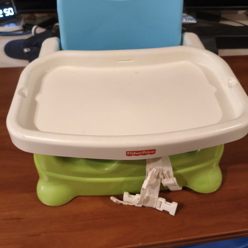 Fisher Price chair feeding seat used with adjustable tray and toys