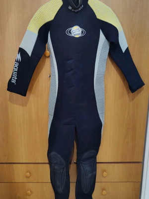 Гмуркачки костюм Aquata 5mm Large употребяван