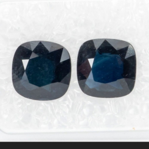 Sapphire pair 3.59ct natural dark blue, new