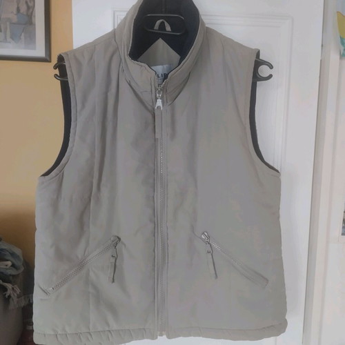 Sleeveless vest like new for boys 11-12 years, size 12