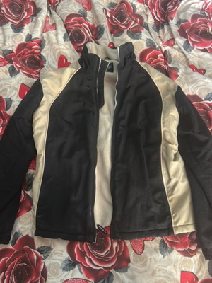 Μπουφάν Touch μαύρο μέγεθος M σαν καινούργιο, ζεστό