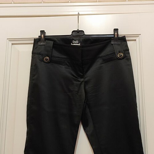 Vintage D&G Dolce & Gabbana low-rise satin capri pants black size 38 like new