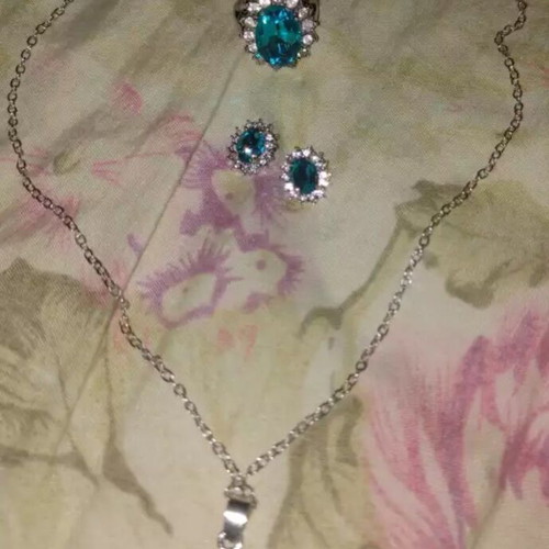 Ladies' Swan Lake Jewelry Set new, sterling silver with blue and white crystals