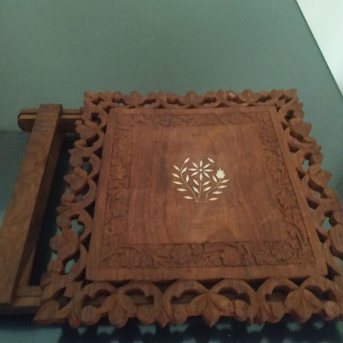 Wooden carved decorative piece foldable 30×30