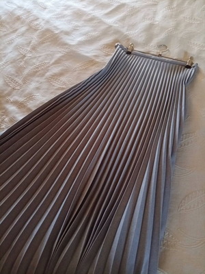 Vintage Y2K Maxi Pleated Skirt Mango S gray like new