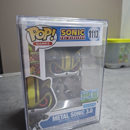 Funko Pop Metal Sonic 3.0 limited edition