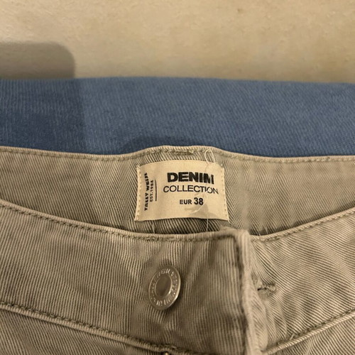 Grey jeans size M like new