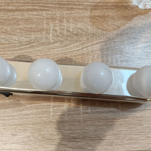 Light with suction cup for mirror, LED, new