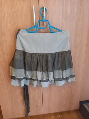 Zara women's skirt like new, beige and brown, size M