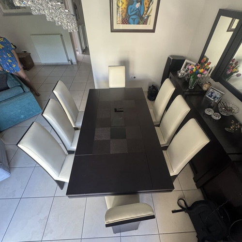 Dining table modern wenge color with glass detail and extension mechanism like new