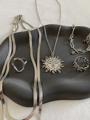 Steel jewelry set silver color, new