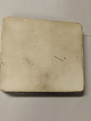 Willem II metal cigar case used, vintage collectible