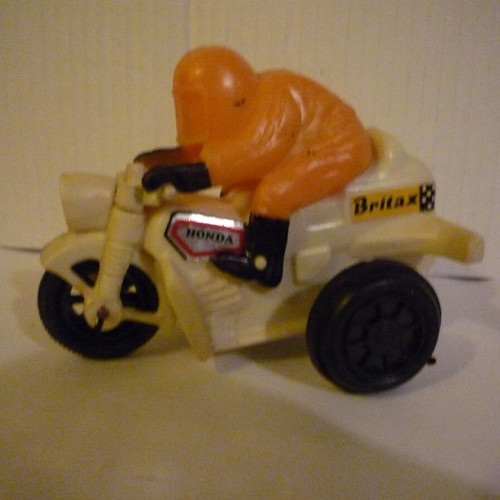 Ananiadis Kamikazi friction toy like new, Greek made tricycle