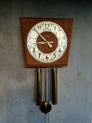 Kieninger Clocks made in Germany like new, fully functional