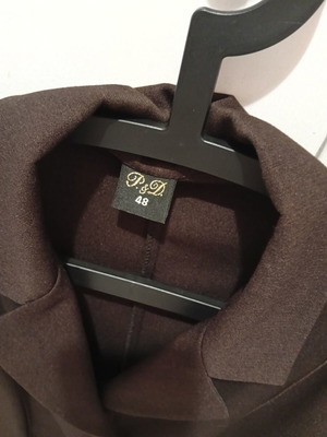 Brown jacket size 48 like new