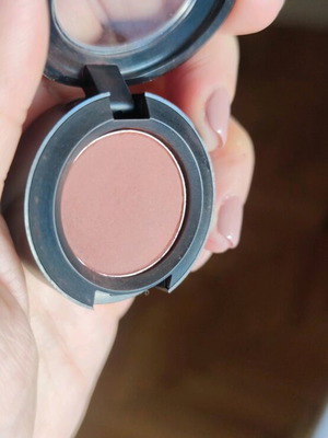 M.A.C. Brown Script Eye Shadow like new