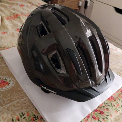 Bikemate S/M bicycle helmet with built-in LED light new