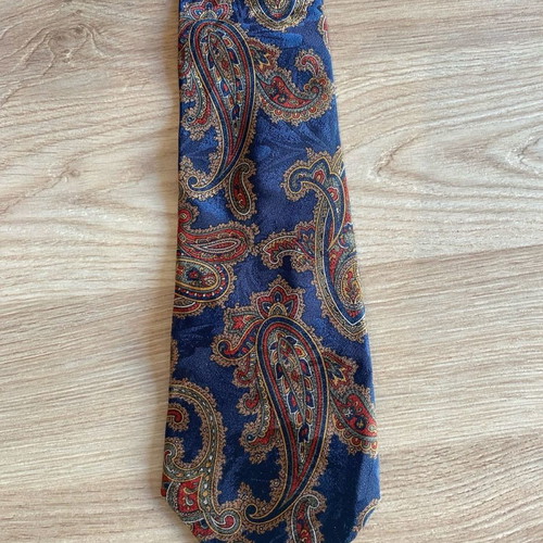 Tie new, polyester