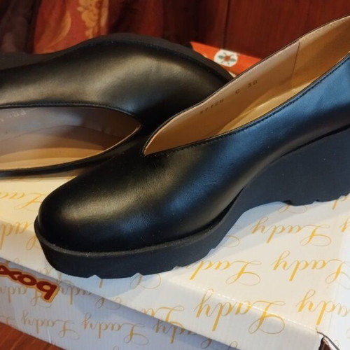 Boxer women's shoes size 38 new, black