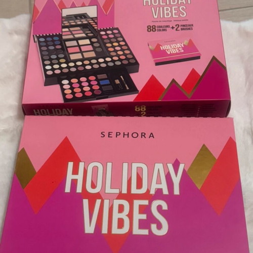 Sephora Holiday Vibes Palette 88 Shades new, face eyes lips