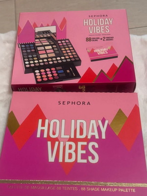 Sephora Holiday Vibes Palette 88 Shades new, face eyes lips