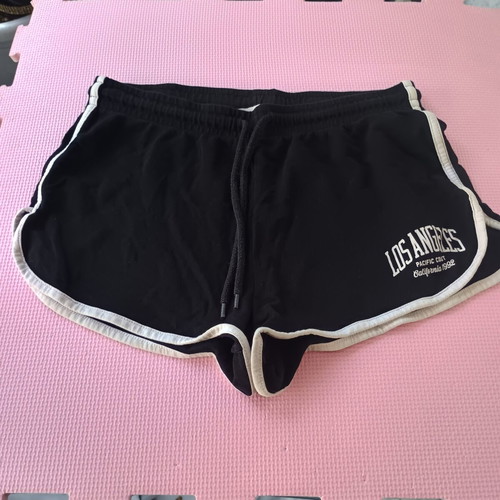 Terranova women's shorts black, like new, size L