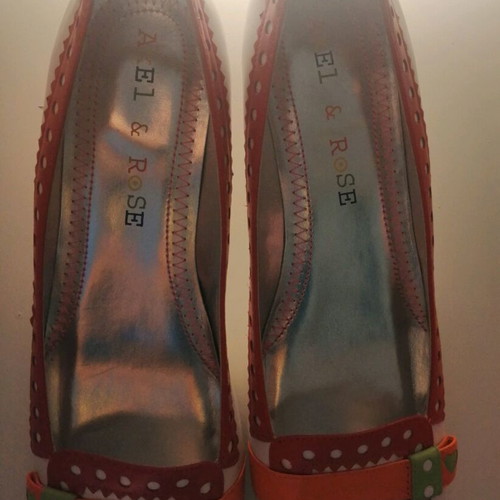 Axel and Rose leather women's colorful shoes size 39 new
