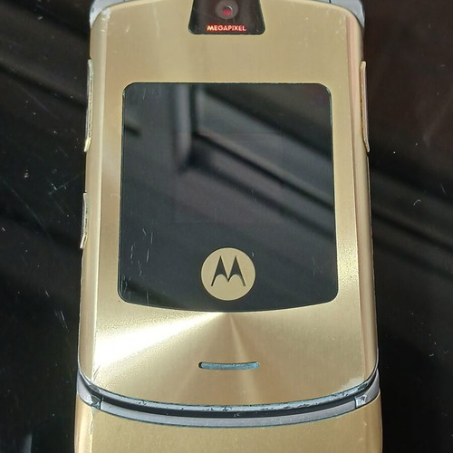 Motorola RAZR V3i Dolce & Gabbana used, gold limited edition