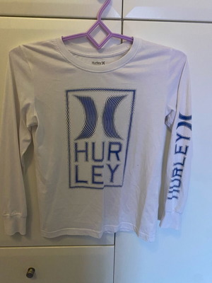 Μακρυμάνικο μπλουζάκι Hurley λευκό σαν καινούργιο, μέγεθος 10-12 ετών