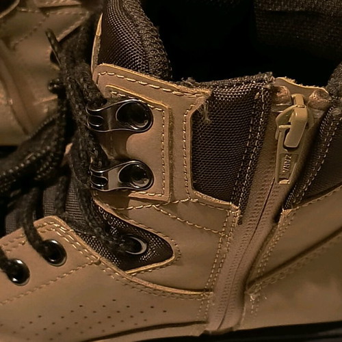Zara hiking boots size 39 like new