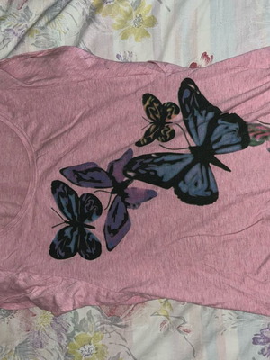 Thisrt 44 like new, pink, size XXL