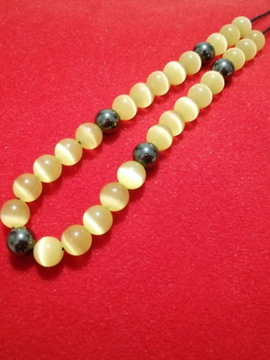 Worry beads with semi-precious stones used, 25 centimeters