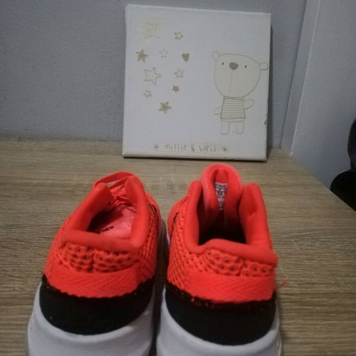 Adidas sneakers for girls size 25 1/2 like new orange