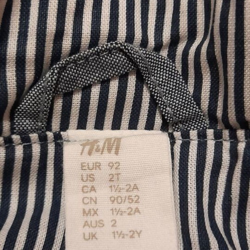 H&M toddler windbreaker jacket with hood, size 1.5-2 years