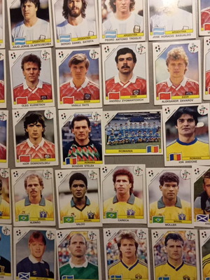 Panini World Cup Italy 1990 stickers like new, 80 pieces