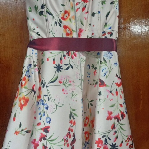 Allure formal dress like new, size small, strapless option