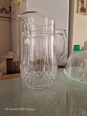 Pitcher like new for living room or use