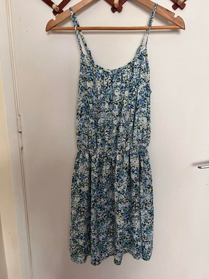 Lipsy London dress used, one size, floral, blue and white