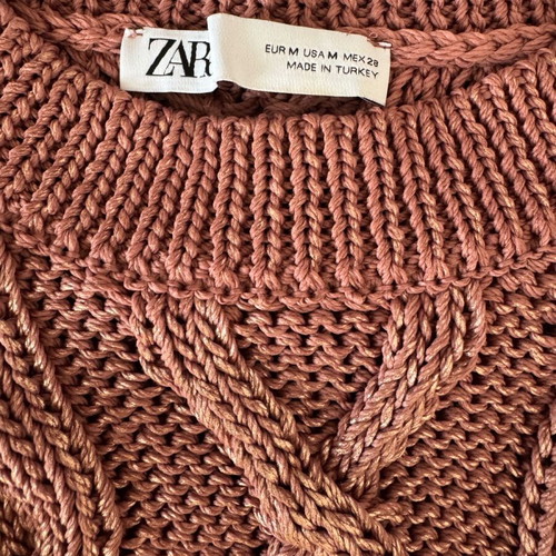 Zara Cropped knitted sweater like new with metallic bronze details size M