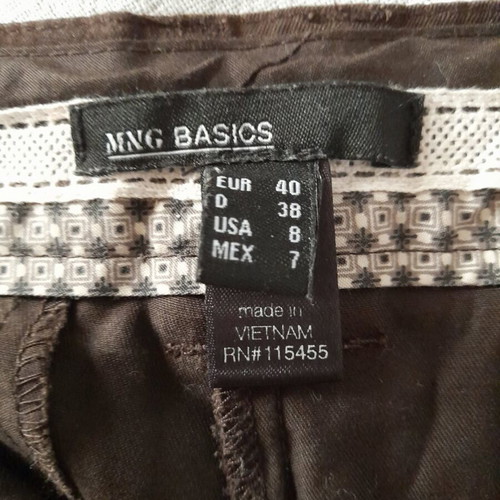 MNG Basics Brown Classic Women's Bermuda Shorts size 40 M like new