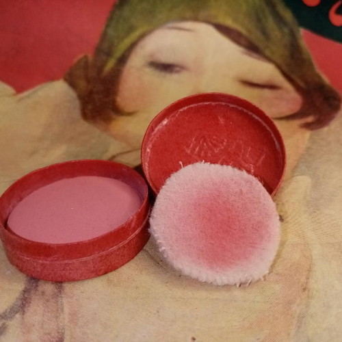 Vintage Select powder box used with puff and powder
