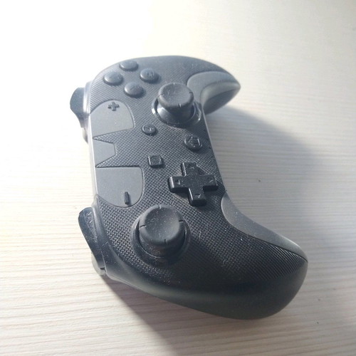 Nintendo Switch controller used, with non-working L1 button