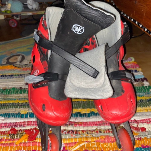 Children's red rollers used size 38-39