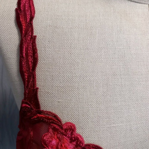 Lise Charmel Antigel pack of 3 bras size 75 D new, burgundy, yellow, pink