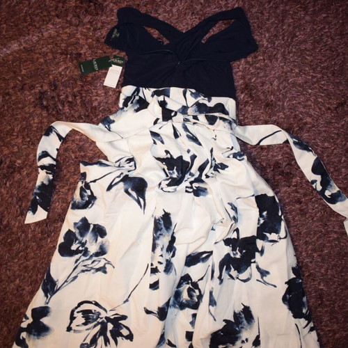 Ralph Lauren Jairo dress new, size 8, white and blue