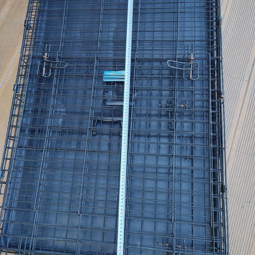 Crate wire dog cage used, large 107x71x76cm