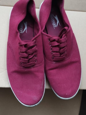 Slazenger red casual shoes size 44.5